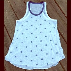 🌸Zoe + Liv 4th of July tank